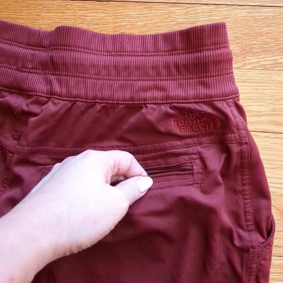The North Face Aphrodite Motion Pants Lightweight Hiking Burgundy - Picture 7 of 16